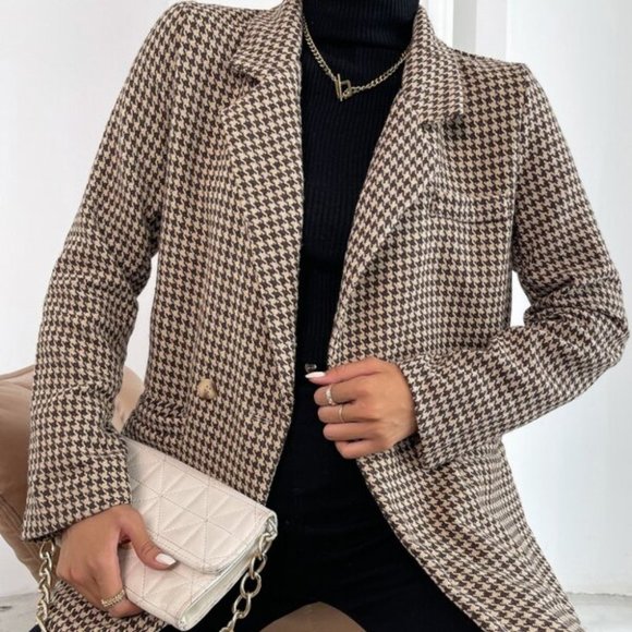 MODA ME COUTURE Jackets & Blazers - Classic Houndstooth Dual Pocket Double Button Blaz